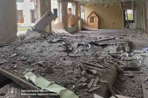 Більш як 300 разів обстріляли окупанти Запорізьку область за добу