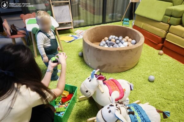 Ще 5 українських дітей повернулися з окупації