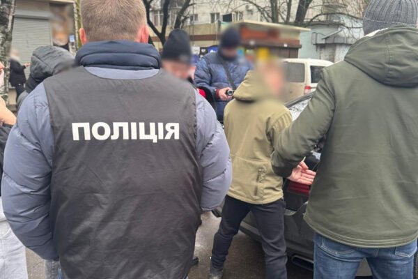 В Одесі працівник ТЦК торгував повістками