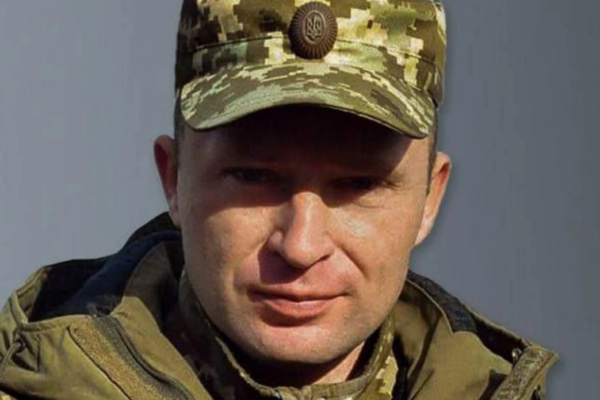 Головком Сирський представив нового командувача ОСУВ “Хортиця”