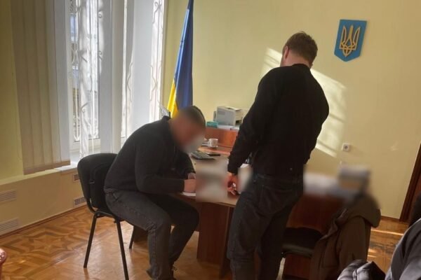 На Хмельниччині шахрай заволодів дроном “Mavic 3T”, що призначався прикордонникам