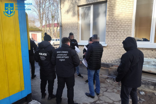 На Хмельниччині затримали викладача ліцею, що вимагав гроші в студента