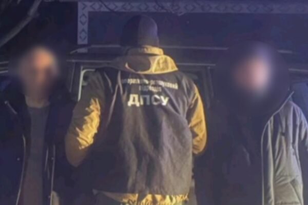 Хмельничанин за 10 тис. доларів обіцяв допомогти втекти до Молдови військовозобов’язаному киянину