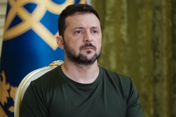 Путін під час переговорів вимагатиме скорочення армії України та відмову від вступу у НАТО, – Зеленський