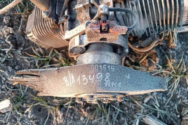 Вночі 13 лютого на території Молдови впали два російські БпЛА. Один вибухнув