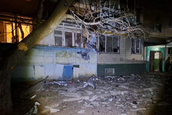 Внаслідок ворожих атак на Дніпропетровщині є істотні руйнування (ФОТО)