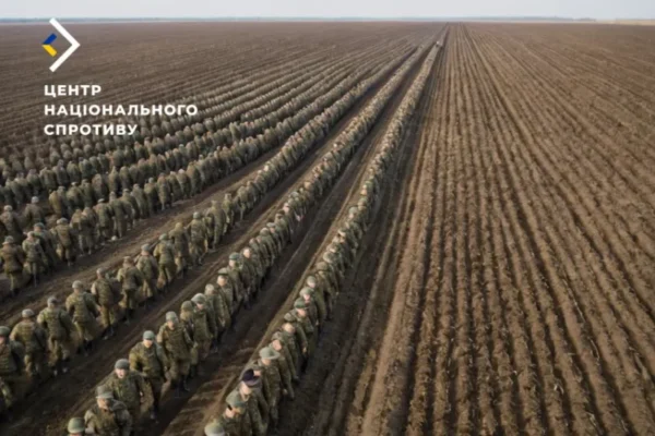 Росіяни обіцяють земельні ділянки на окупованому Запоріжжі за службу в армії, – ЦНС