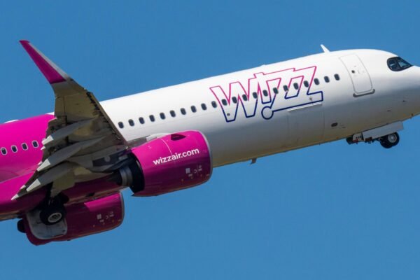 Wizz Air має намір відновити польоти в Україну