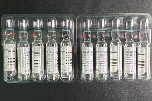 Громадянка Румунії намагалася потайки ввезти в Україну ампули з морфіном