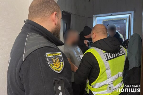 У Хмельницькому викрили розповсюджувача дитячого порно