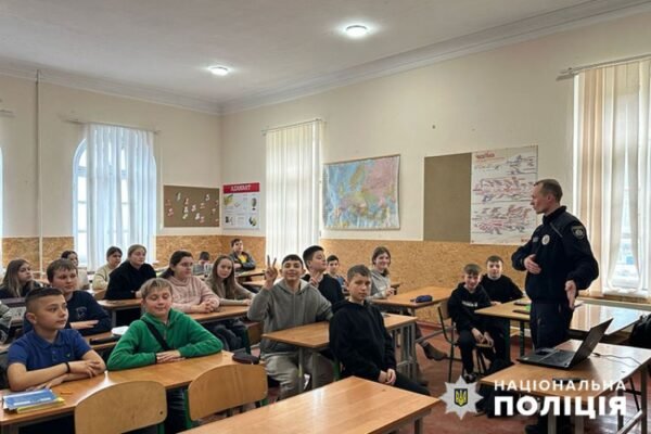 На Тернопільщині шестикласник повідомив поліцію про спробу російських спецслужб завербувати його