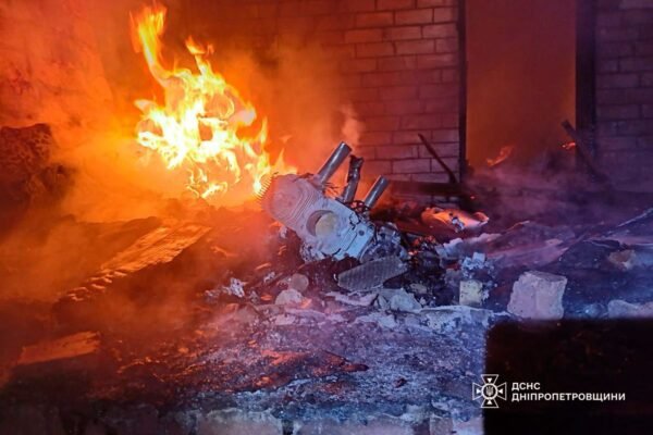 Росіяни масовано атакували дронами Дніпропетровщину. Є руйнування