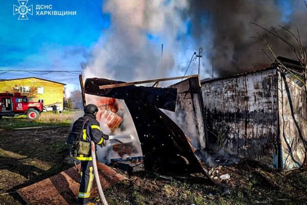 Окупанти з авіації атакували Слатине на Харківщині