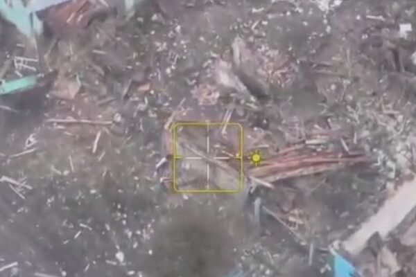 Прикордонники показали знищення ворожих позицій: Окупанти зазнали значних втрат (ВІДЕО)