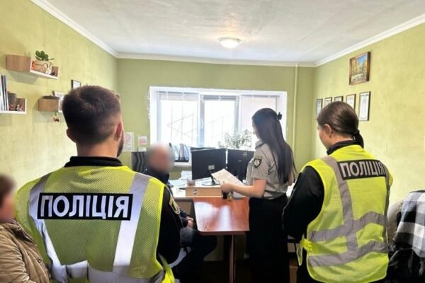 Вихваляв дії окупантів: Поліцейські викрили харків’янина у колабораціонізмі