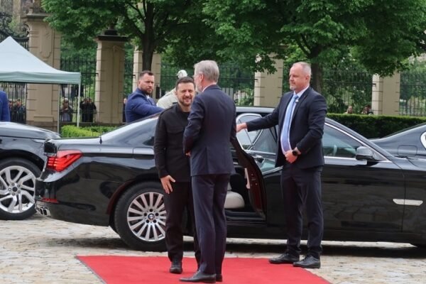 Зеленський зустрівся із прем’єром Чехії: Обговорять двосторонню співпрацю
