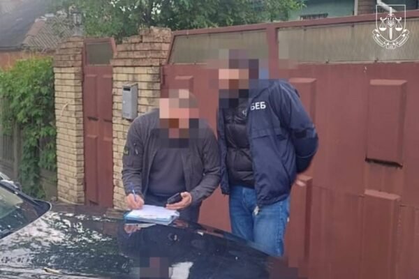 Службова недбалість зі збитками у понад 700 млн грн: Викрито екскерівників енергорозподільчої компанії