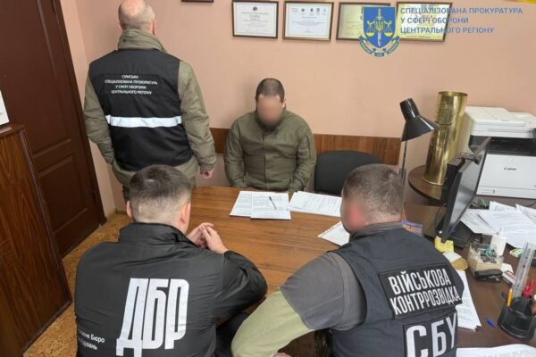 10 років за ґратами проведе військовий за привласнення майна на 4,5 млн грн
