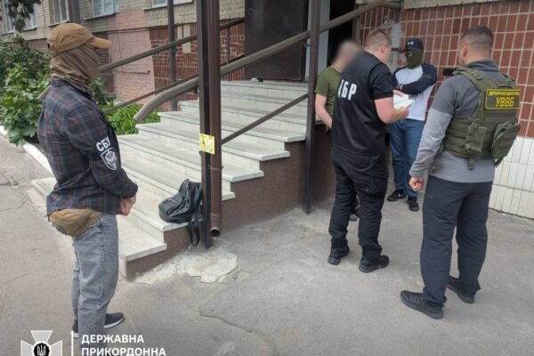 На Сумщині прикордонник вимагав хабар від свого підлеглого за переведення в інший підрозділ