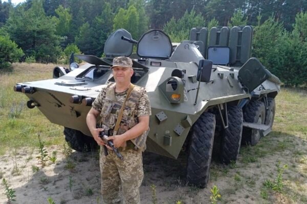 Пережив пряме влучання гранат на позицію: У ДПСУ розповіли історію бойового прикордонника