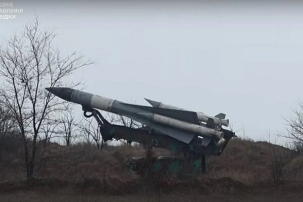 У ГУР показали запуск ракет С-200 по російських окупантах (ВІДЕО)