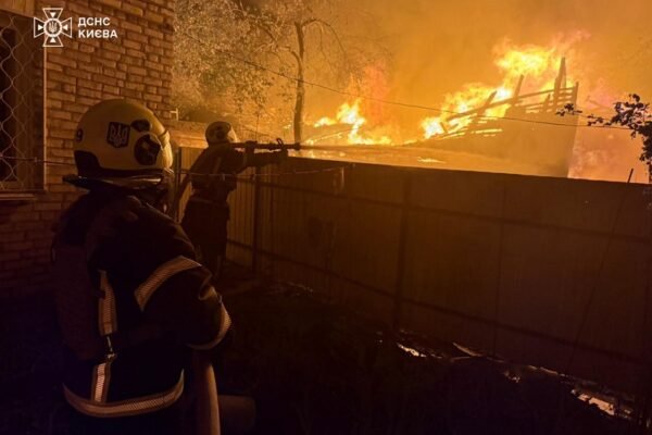 Росіяни вдарили по Києву: Постраждало 7 людей, з яких 2 дітей