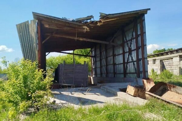 Росіяни скинули вибухівку на ферму у Чернігівській області: Загинув 28-річний чоловік