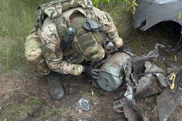 На Кіровоградщині виявили бойову частину збитого “шахеда” вагою 50 кг