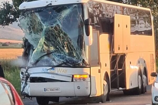 У Румунії сталася смертельна ДТП за участю автобуса із 60 українцями: Загинула одна людина