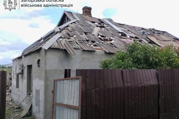 Окупанти впродовж доби обстріляли майже 500 міст та сіл на Запоріжжя. Є поранений
