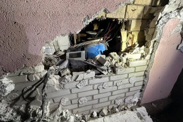 Ворог упродовж ночі атакував Київщину: Є пошкодження у 4 районах та поранений