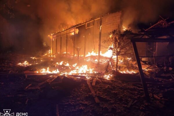 Одеса зазнала повітряної атаки в ніч на 11 червня, є руйнування