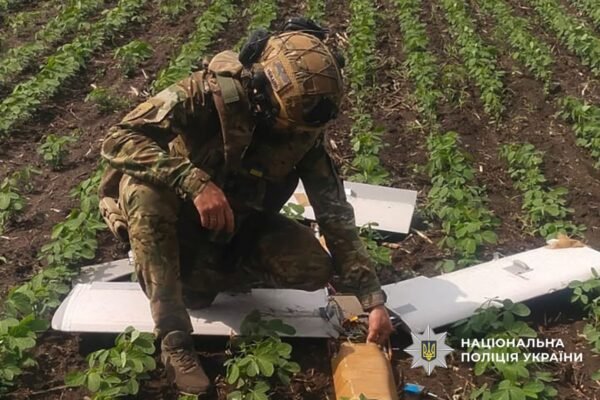 Бойову частину ворожого дрона знешкодили вибухотехніки на Сумщині