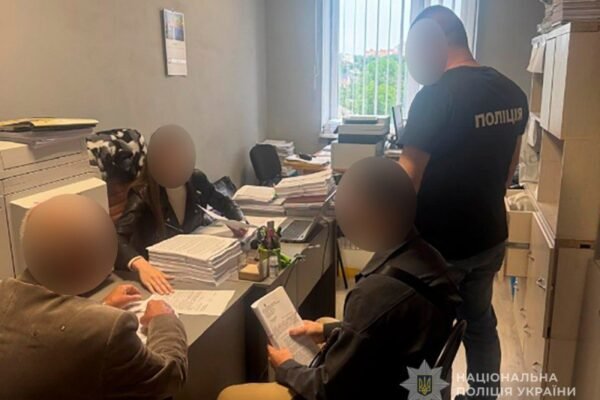 На Сумщині ділки збирали пожертви на ЗСУ, але витрачали гроші на себе