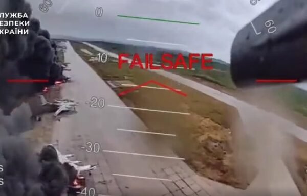 У СБУ показали нові кадри спецоперації “Павутина”: Значна частина літаків знищена безповоротно (ВІДЕО)