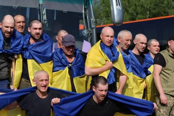 Україна повернула з полону важкопоранених і поранених військових (ФОТО)