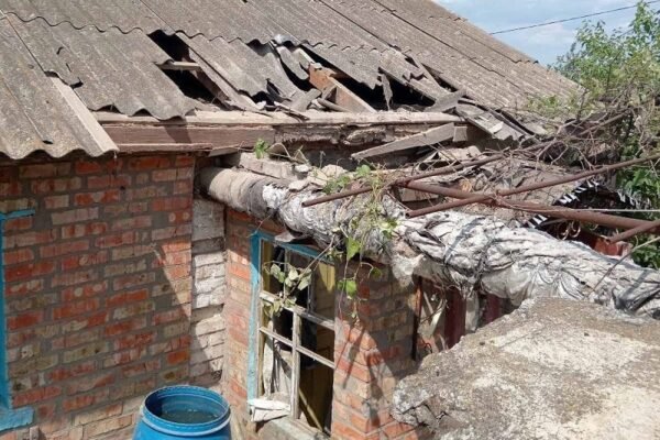 Росіяни вдарили по Нікопольщині: Є загиблі та постраждалі