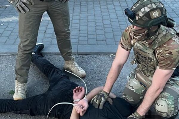 СБУ запобігла подвійному теракту біля обласного ТЦК в Миколаєві