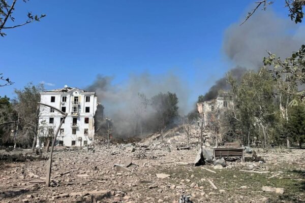 Росіяни вдарили по центру Краматорська. Поцілили в будинок (ОНОВЛЕНО)