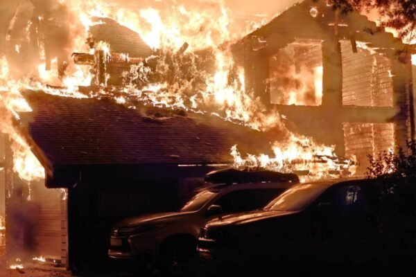 Ворог вночі атакував Дніпропетровщину. Є поранені