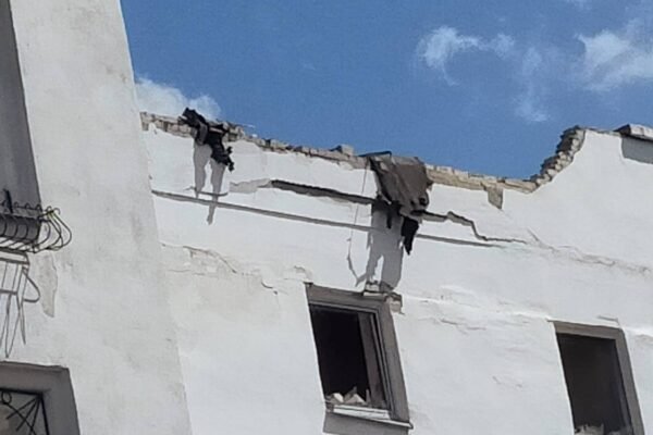 Росіяни повторно вдарили по Сумах: Є поранені (ФОТО)