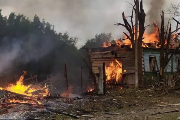 Росіяни зранку вдарили по Сумщині: Що відомо