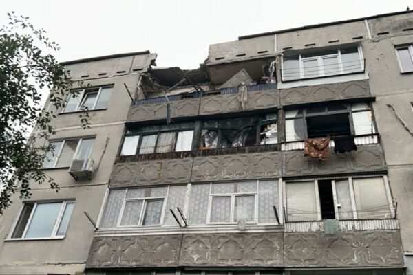 Росіяни масовано вдарили по Павлограду ракетами та дронами