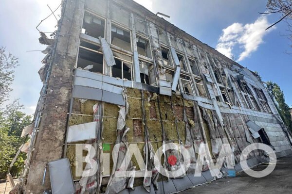 Удар росіян по Кривому Рогу: Пошкоджено спорткомплекс (ВІДЕО)