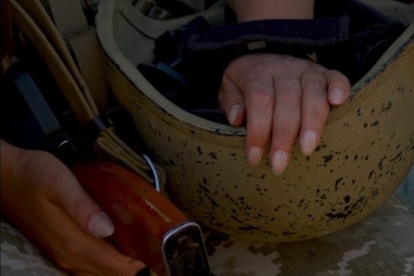 У ДПСУ розповіли, як вдосконалюють бойові навички жінки-прикордонниці (ВІДЕО)