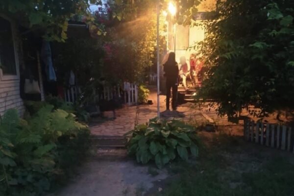 На Київщині 57-річний чоловік підпалив свою матір та молодшого брата: Йому загрожує 15 років ув’язнення