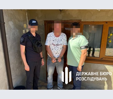 Сімейний бізнес на ухилянтах: В Ізмаїлі батько та син, що є правоохоронцями, за гроші “відмазували” від служби