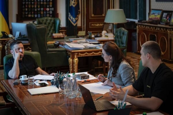 Зеленський провів нараду із Свириденко: Деталізували завдання на наступні шість місяців