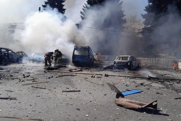 Росіяни вдарили по Дружківці: Влучили у людне місце