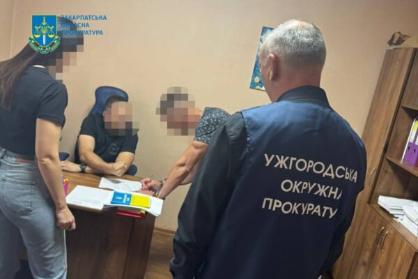 Земля за безцінь: В Ужгороді посадовець мерії продав землю на 70 млн грн нижче ринкової вартості